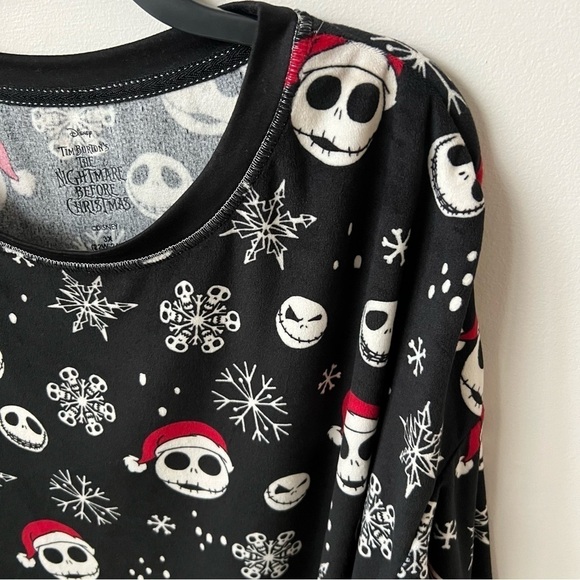 Nightmare Before Christmas Jack Skellington Santa Hat Fleece Pajama Top Size 3X - Picture 3 of 10
